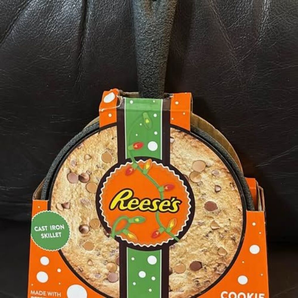 New Reese's Cookie cast iron Skillet Kit